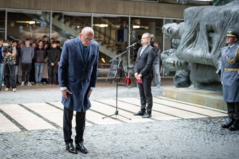  Aktuality / 8. máj - foto